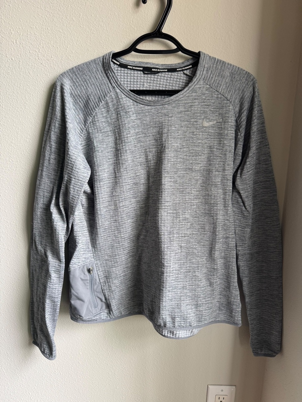 Nike Running Dri-FIT Thermal Long Sleeve Top XL Gray women’s